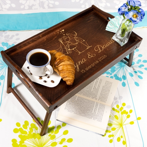 ROMANTYCZNY PREZENT ŚLUBNY stolik drewniany z grawerem 