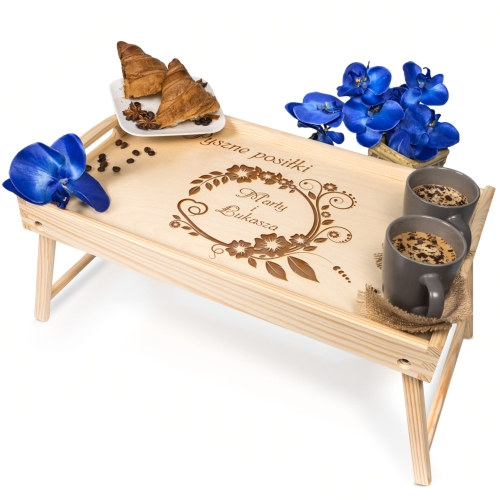DREWNIANY STOLIK ŚNIADANIOWY prezent dla nowożeńców z imionami