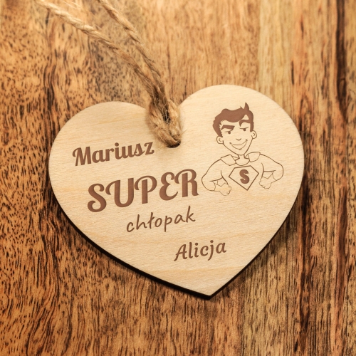ZAWIESZKA DO AUTA grawer super chłopak i imię prezent dla chłopaka