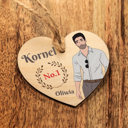 FAJNY PREZENT NA DZIEŃ CHŁOPAKA zawieszka ozdoba do auta z nadrukiem