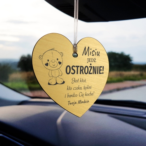 Zawieszki samochodowe pomysłowy upominek na Dzień Chłopaka dla Niego