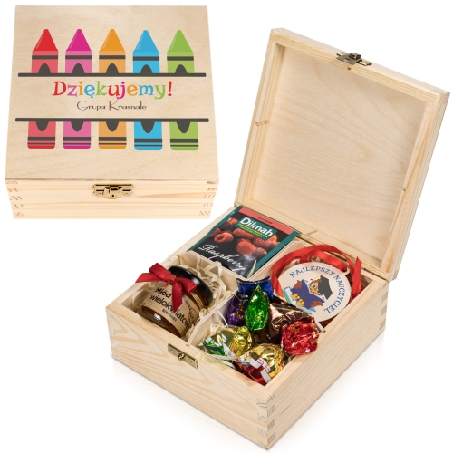 PUDEŁKO DREWNIANE słodki zestaw z medalem dla super nauczyciela