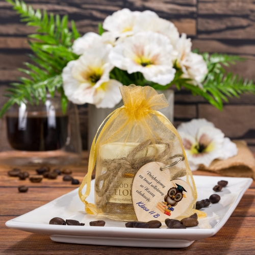 PREZENT DLA NAUCZYCIELA pomysł na podziękowania miód i brelok