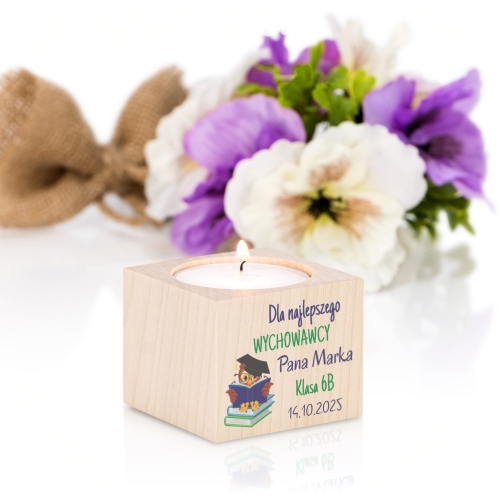 POMYSŁ NA UPOMINEK DLA WYCHOWAWCY świecznik drewno z podpisem
