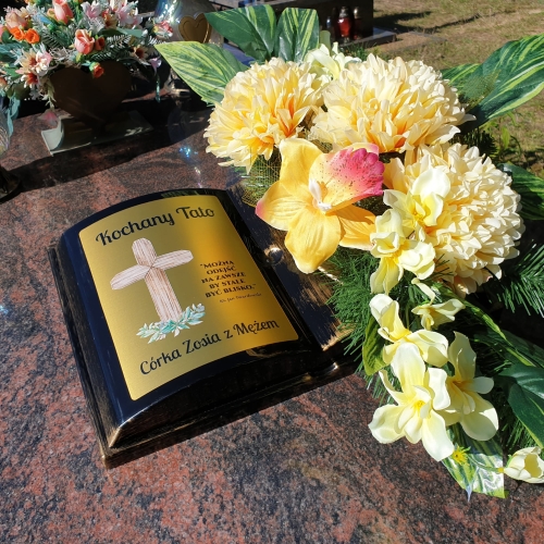 Oryginalna donica księga na grób z nadrukiem + stroik kwiatowy