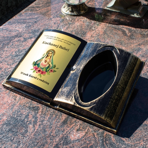 OZDOBA NAGROBNA donica księga z Matką Boską z personalizacją stroik