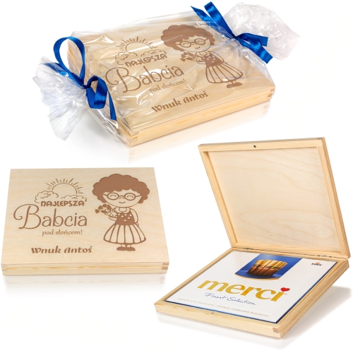 Pudełko na czekoladki Merci prezent dla Babci Dzień Babci grawer
