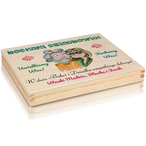 DREWNIANE PUDEŁKO NA MERCI na dzień babci i dzień dziadka