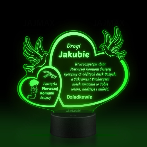 Wielokolorowa statuetka LED z personalizowanym grawerem idealna jako pamiątka komunii dla chłopca
