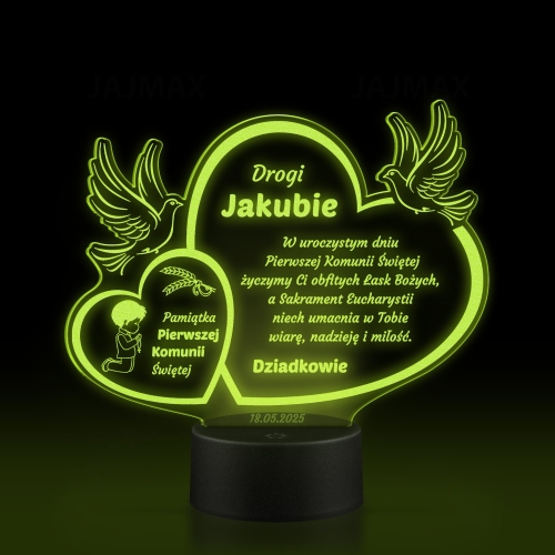 Wielokolorowa statuetka LED z personalizowanym grawerem idealna jako pamiątka komunii dla chłopca