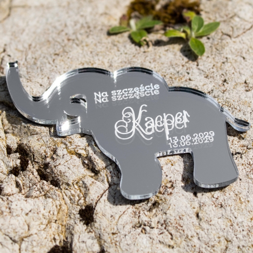 Srebrny magnes słonik podziękowanie dla gości na urodziny z imieniem