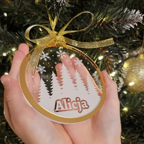 Bombka z imieniem na choinkę – personalizowana ozdoba świąteczna