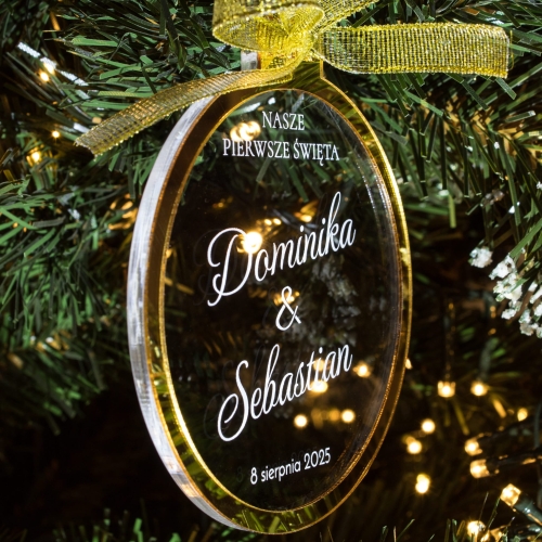 Szklana bombka na pierwsze wspólne święta – personalizowana pamiątka z imionami