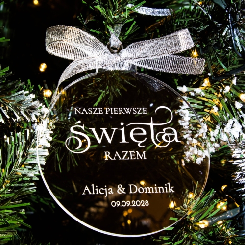 Personalizowana bombka świąteczna z dedykacją – wyjątkowy prezent dla pary