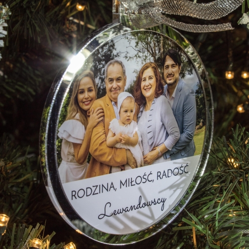 Rodzinna bombka na choinkę ze zdjęciem – personalizowana ozdoba 