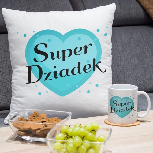 Poduszka na Dzień Dziadka z kubkiem SUPER DZIADEK prezent