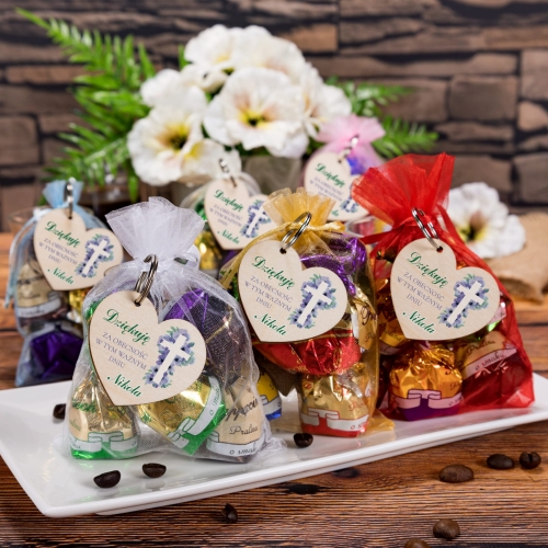 Podziękowanie komunia brelok serce dla gości z imieniem dziecka