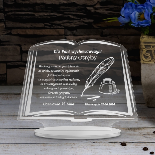 Statuetka książka prezent dla wychowawcy nauczyciela z grawerem
