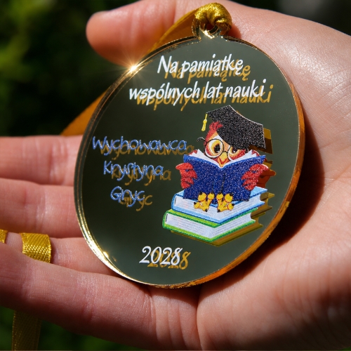 upominek na zakończenie roku od wychowawcy MEDALE DLA UCZNIÓW