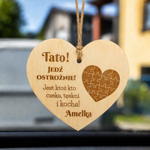 UPOMINEK DLA TATY NA DZIEŃ OJCA zawieszka do auta serce grawer