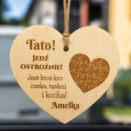 UPOMINEK DLA TATY NA DZIEŃ OJCA zawieszka do auta serce grawer