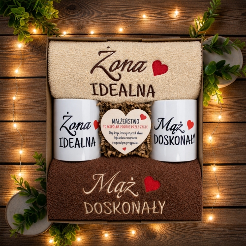 Prezent na Ślub Zestaw Ręczniki i Kubki dla Pary Młodej