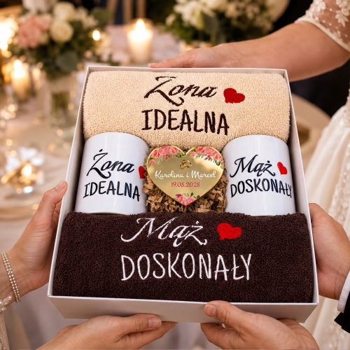 Prezent na Ślub Zestaw Ręczniki Kubki Serce z Grawerem