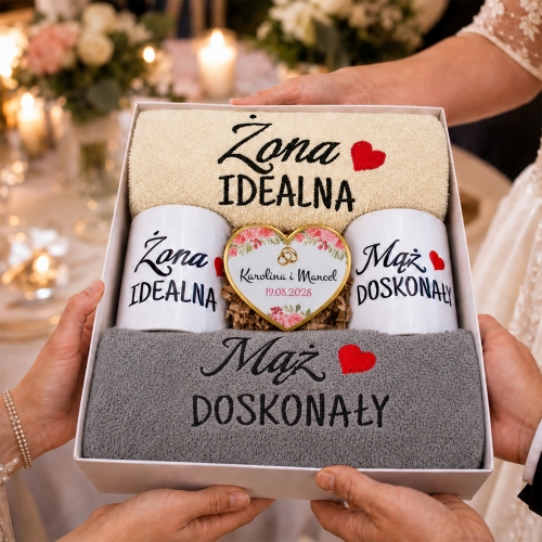 Prezent na Ślub Zestaw Ręczniki Kubki Serce z Grawerem