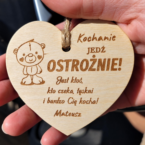 ZAWIESZKA DO SAMOCHODU Jedź ostrożnie prezent na Dzień Chłopaka