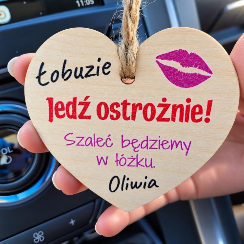 DREWNIANA ZAWIESZKA DO AUTA serce super prezent dla NIEGO