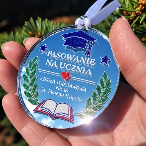 Medal na Pasowanie na Ucznia Personalizowany z Nazwą Szkoły