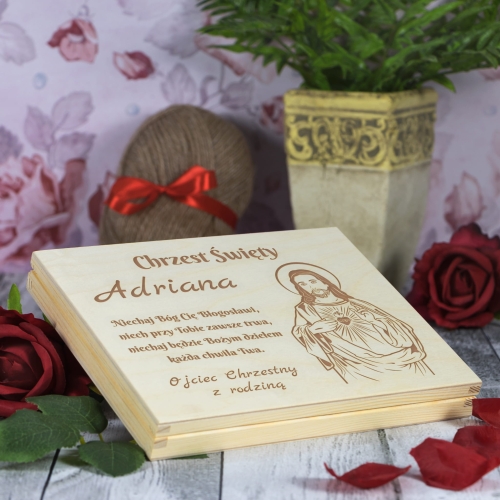 Pudełko merci PREZENT NA CHRZEST grawer