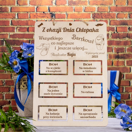 Kupony na DZIEŃ CHŁOPAKA prezent dla niego grawer