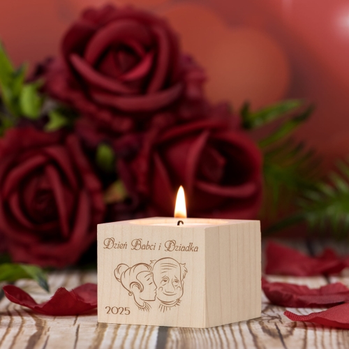 DREWNIANY  ŚWIECZNIK uroczy prezent na Dzień Babci i Dziadka