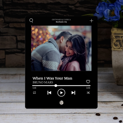 STATUETKA ZE ZDJĘCIEM piosenka prezent na urodziny dla Niej