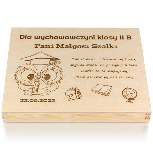 DREWNIANE PUDEŁKO prezent dla wychowawcy grawer