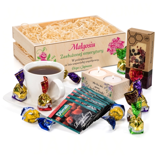 Kosz prezentowy od kolegów z pracy ODEJŚCIE NA EMERYTURĘ