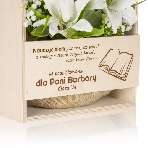 Oryginalny prezent dla nauczyciela DREWNIANA DONICA NA KWIATY