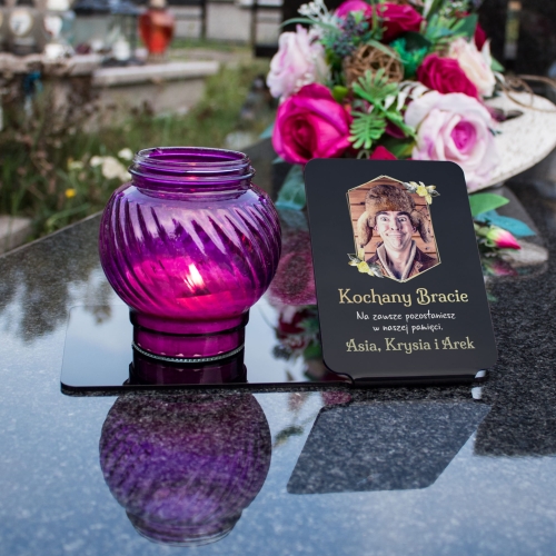 Czarna statuetka pod znicze OZDOBA NA GRÓB BRATA