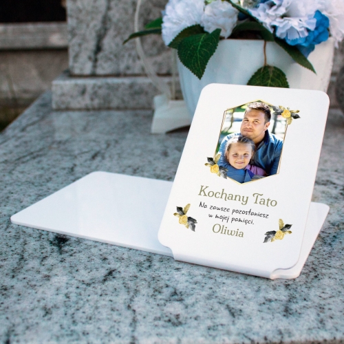 Statuetka biała na znicz ze zdjęciem na grób bliskich
