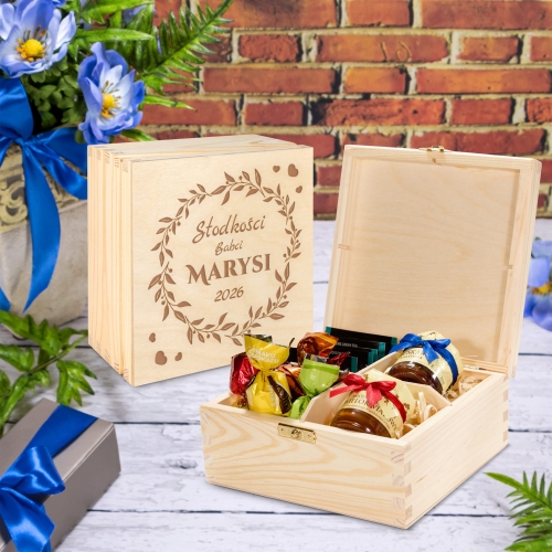 Pudełko prezentowe Słodki Upominek na Dzień Babci i Dziadka