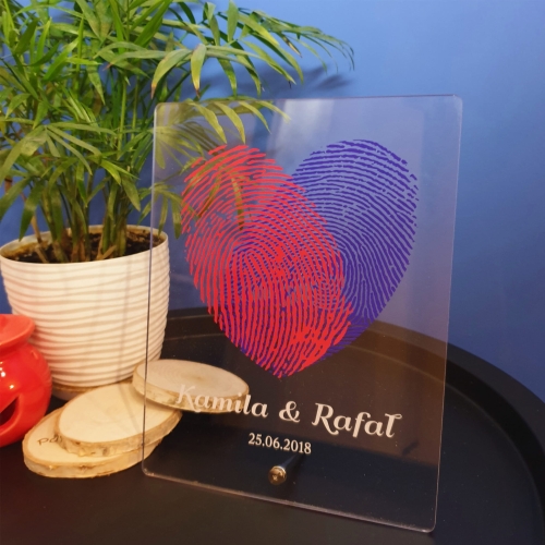 Statuetka FINGERPRINTS nadruk na szkle PREZENT NA WALENTYNKI