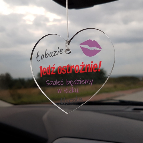 Zawieszka do auta ŁOBUZIE JEDŹ OSTROŻNIE zabawny upominek dla Niego