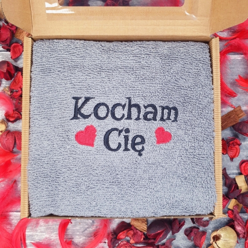 RĘCZNIK KOCHAM CIĘ super upominek na Walentynki i Rocznicę haft