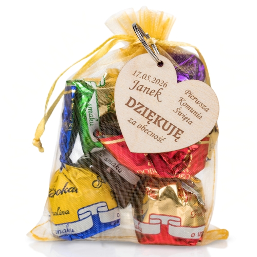 Cukierki w woreczku i brelok serce UPOMINKI DLA GOŚCI KOMUNIA